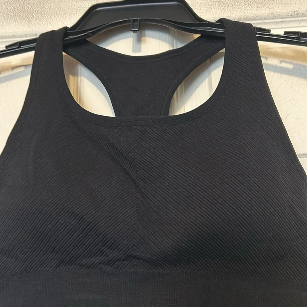 Members Mark Seamless Racerback Sports Bra Size Medium Black Activewear